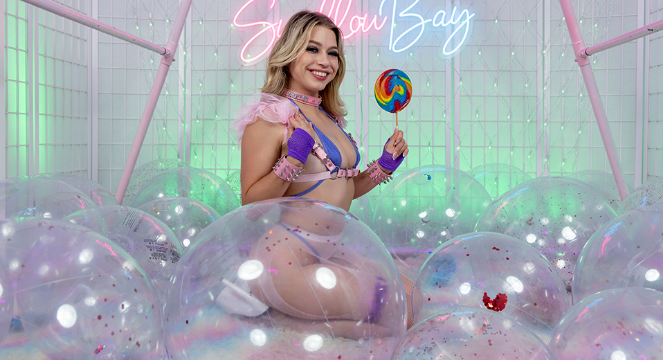 Summer's Fruity Lollipop